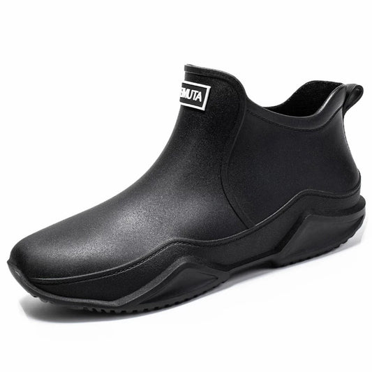 Regendichte, rutschfeste Gummistiefel