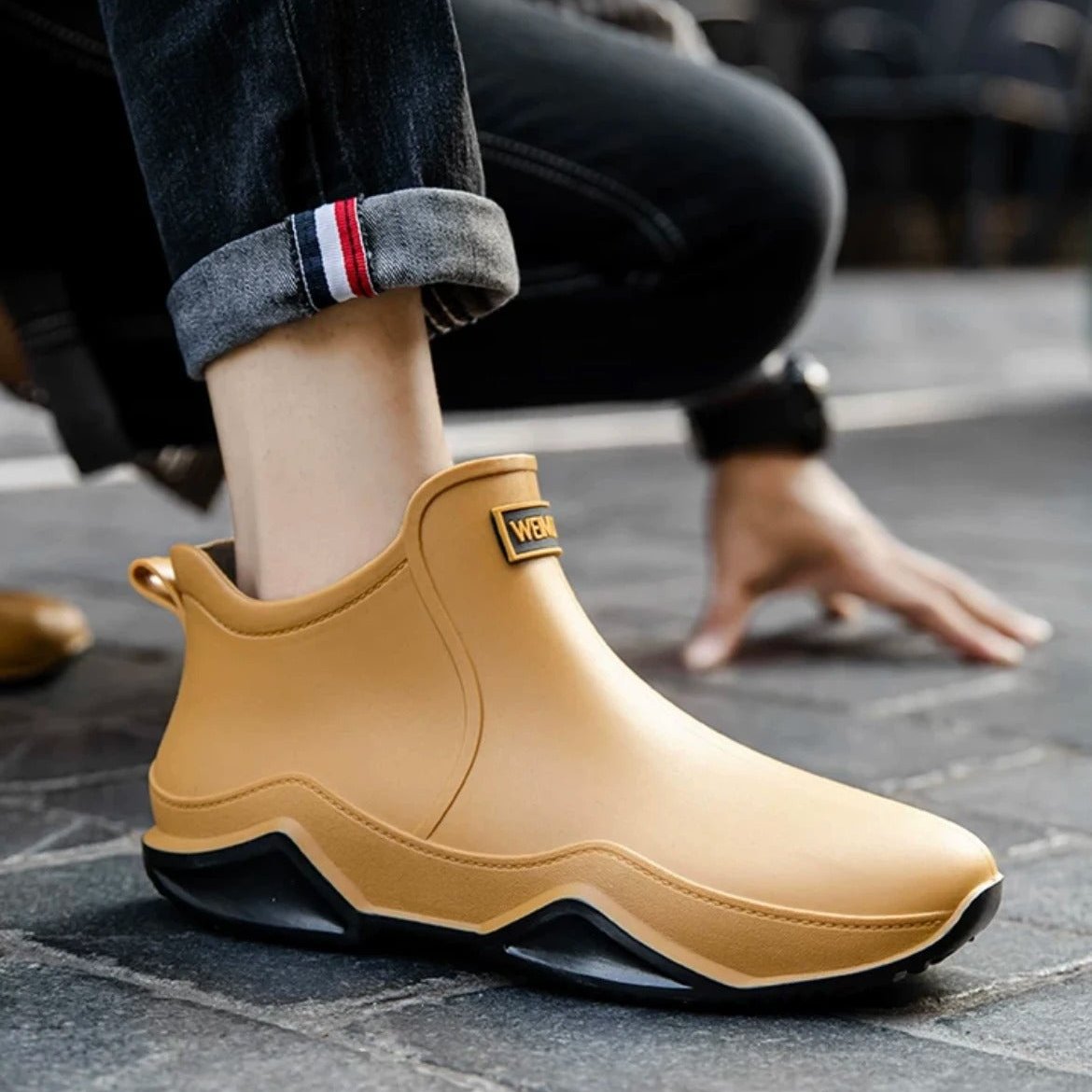 Regendichte, rutschfeste Gummistiefel