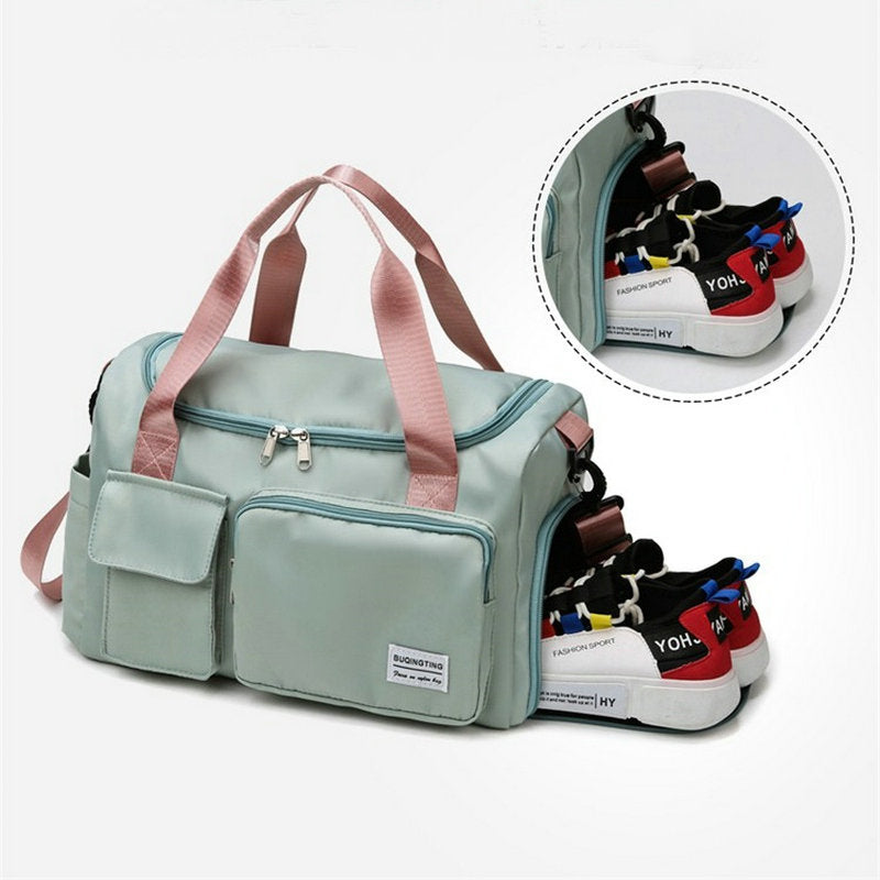 Reise- und Sporttasche mit mehreren Taschen und Schuhfach