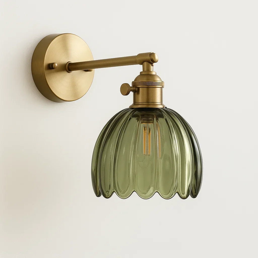 Retro-Wandleuchte mit tulpenförmigem Glasdesign