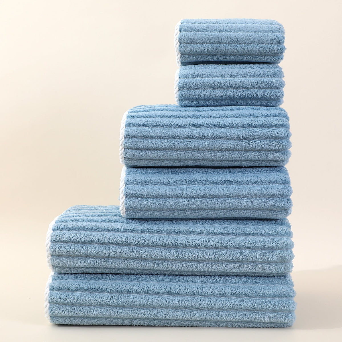 Saugfähiges gestreiftes Handtuch-Set aus Korallen-Fleece für das Gesicht