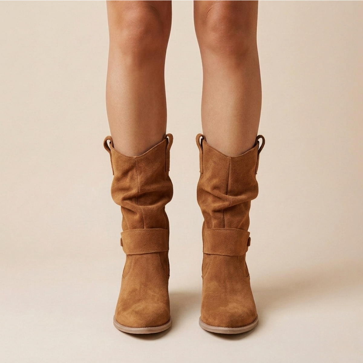 Schicke Damenstiefel – perfekt für die Arbeit oder Freizeit-Outfits