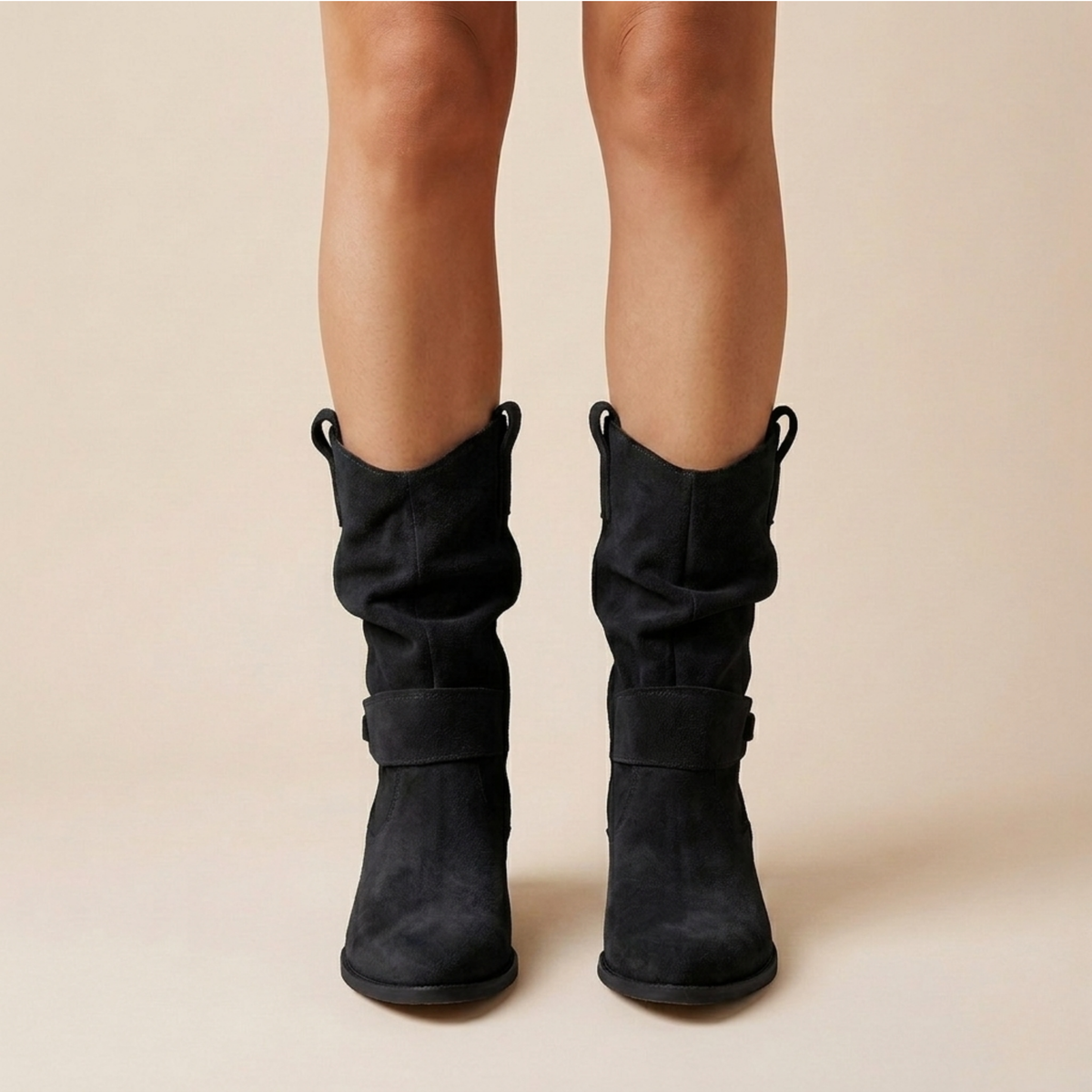 Schicke Damenstiefel – perfekt für die Arbeit oder Freizeit-Outfits
