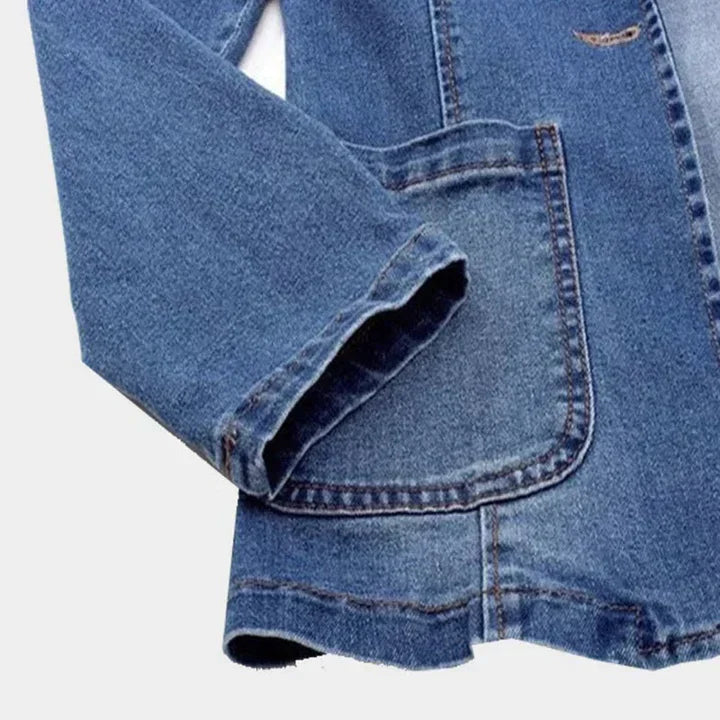 Schicke Jeansjacke mit taillierter Passform