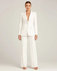 Schickes, tailliertes Hosenanzug-Set mit langem Blazer für Damen