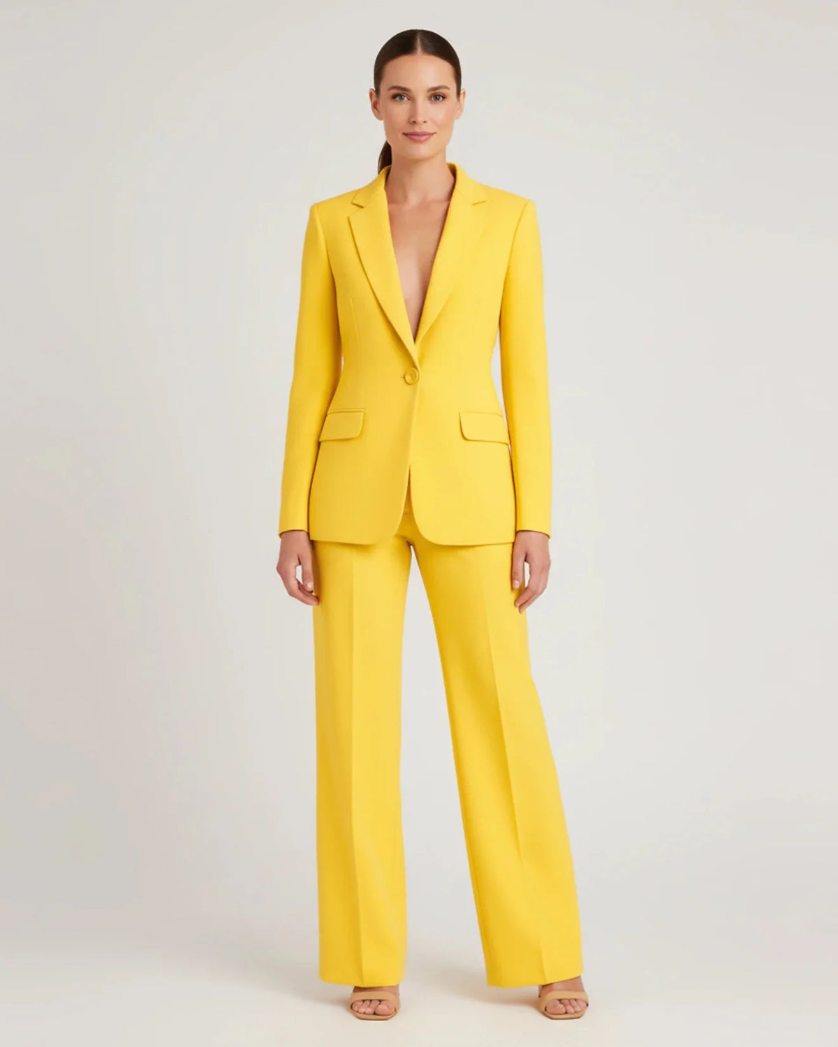 Schickes, tailliertes Hosenanzug-Set mit langem Blazer für Damen