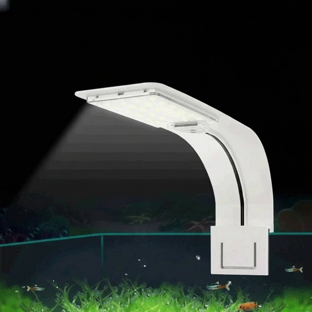 Schlanke LED-Leuchte für Wasserpflanzen und Aquarien