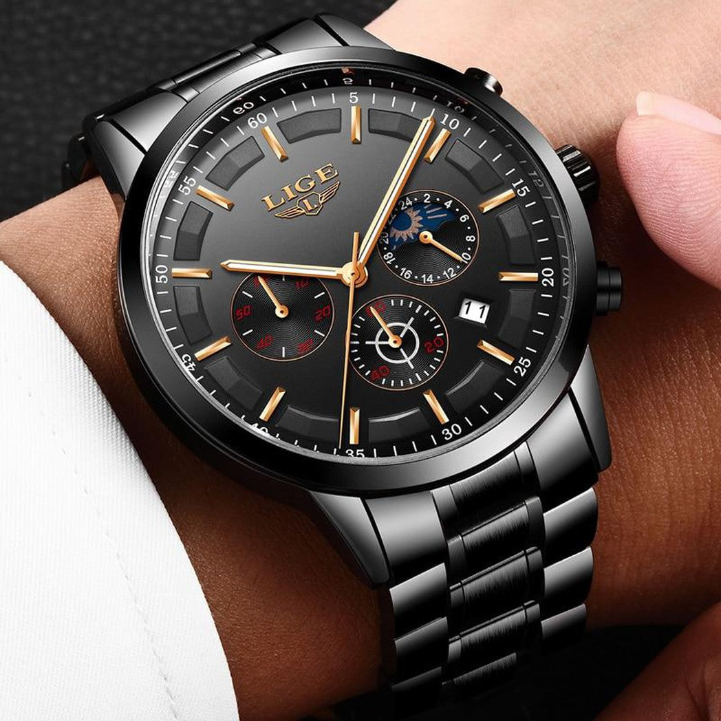 Schwarze Militär-Armbanduhr mit Stahlband