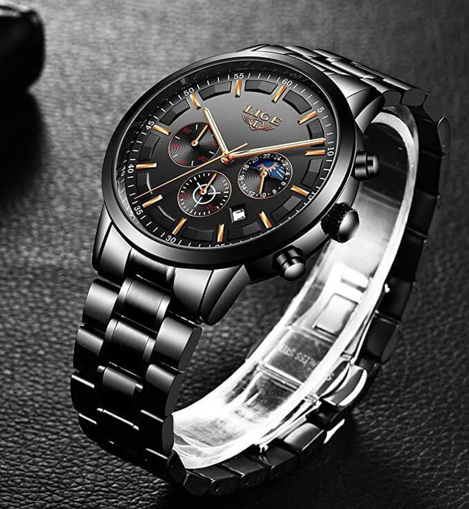 Schwarze Militär-Armbanduhr mit Stahlband