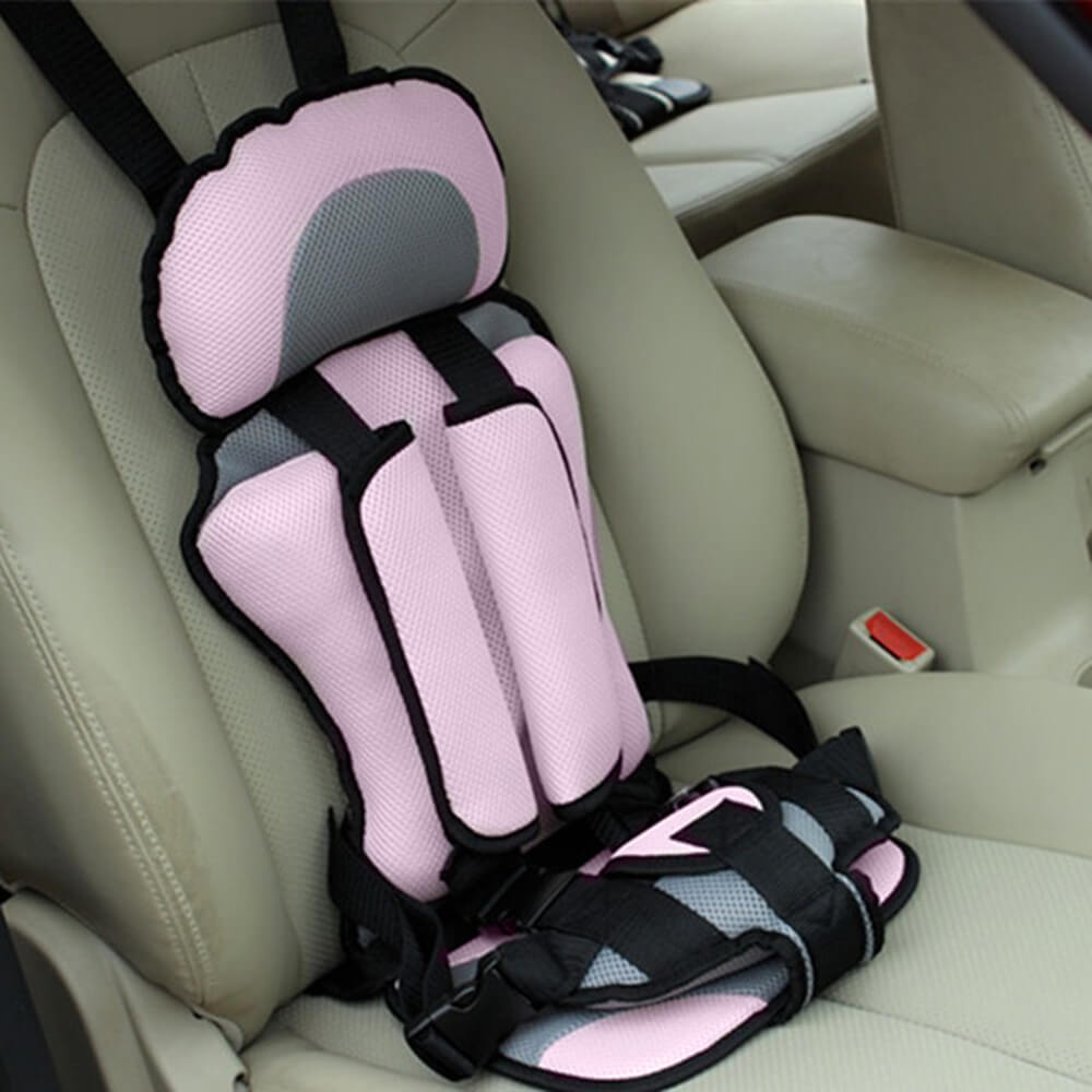 Sicherer Kindersitz fürs Auto