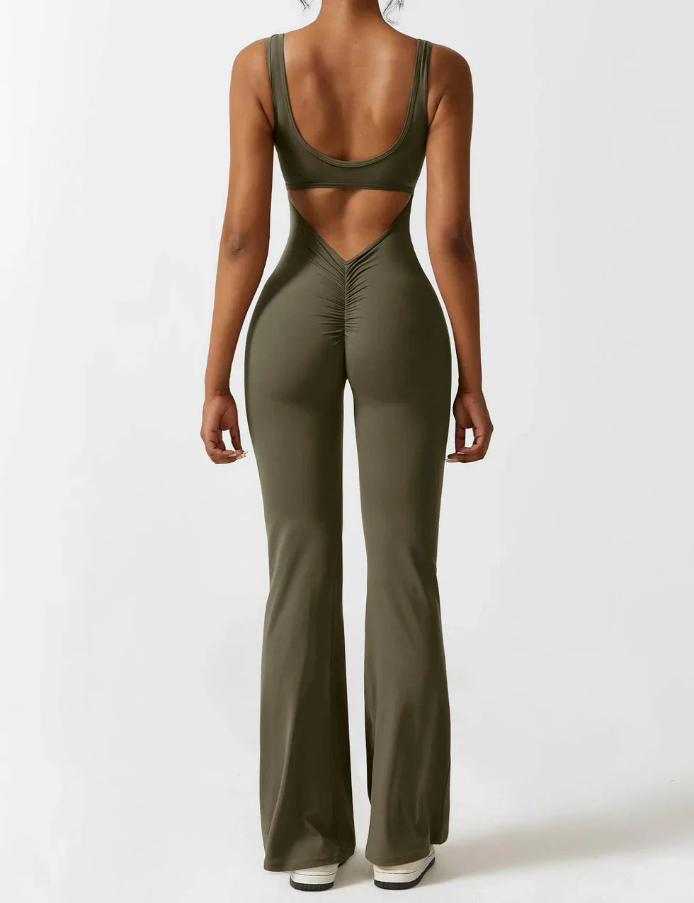 Sportlicher Jumpsuit mit freiem Rücken für Damen