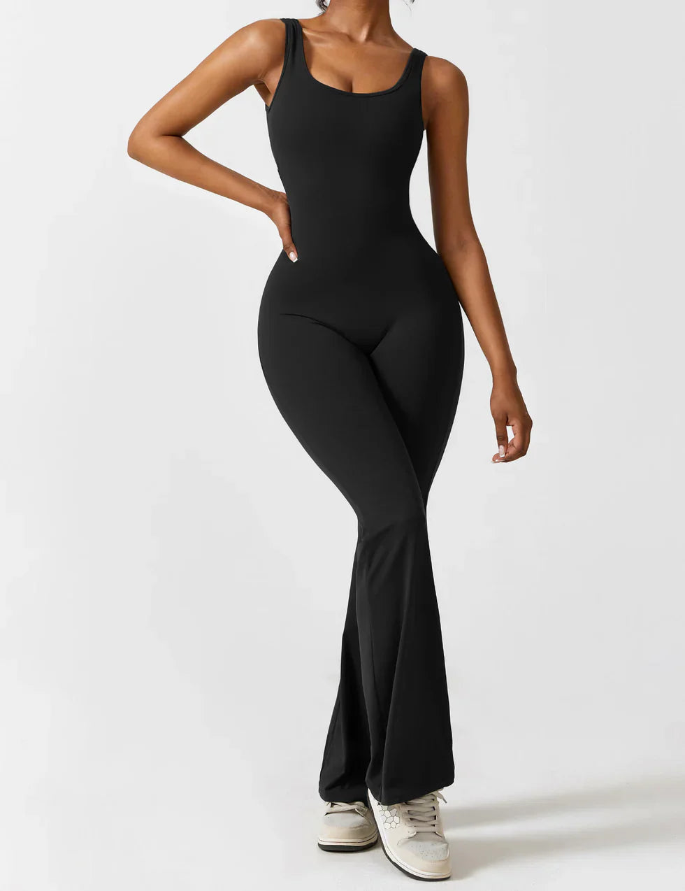 Sportlicher Jumpsuit mit freiem Rücken für Damen