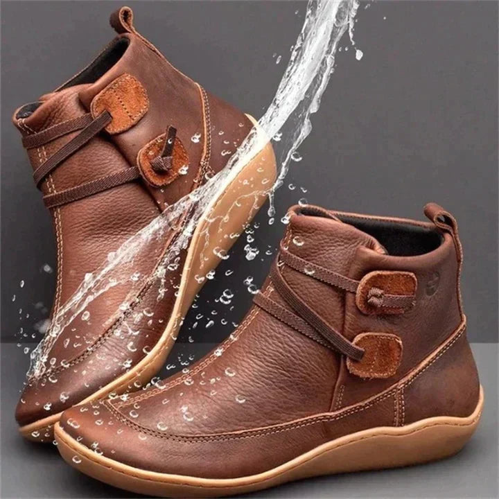 Stiefeletten mit Unterstützung für den Alltag