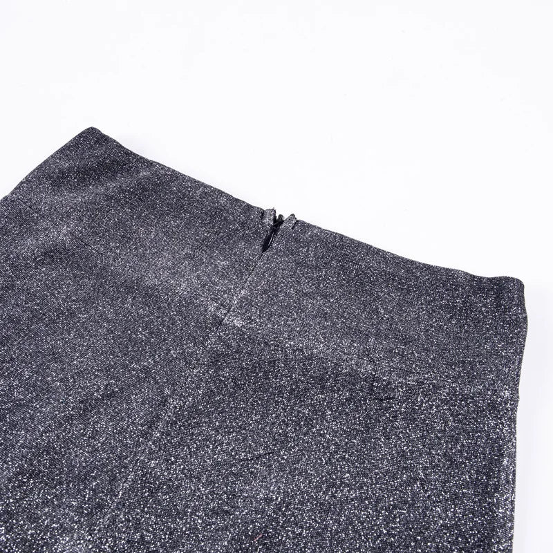Stilvolle Damen-Glitzerhose mit hohem Bund und Paillettenakzenten