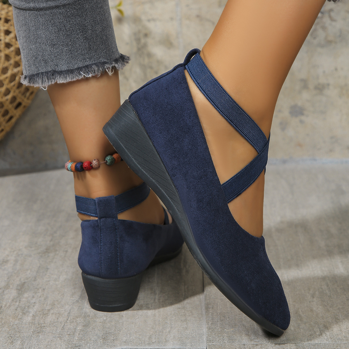 Stilvolle und bequeme Keilschuhe mit Gummiband