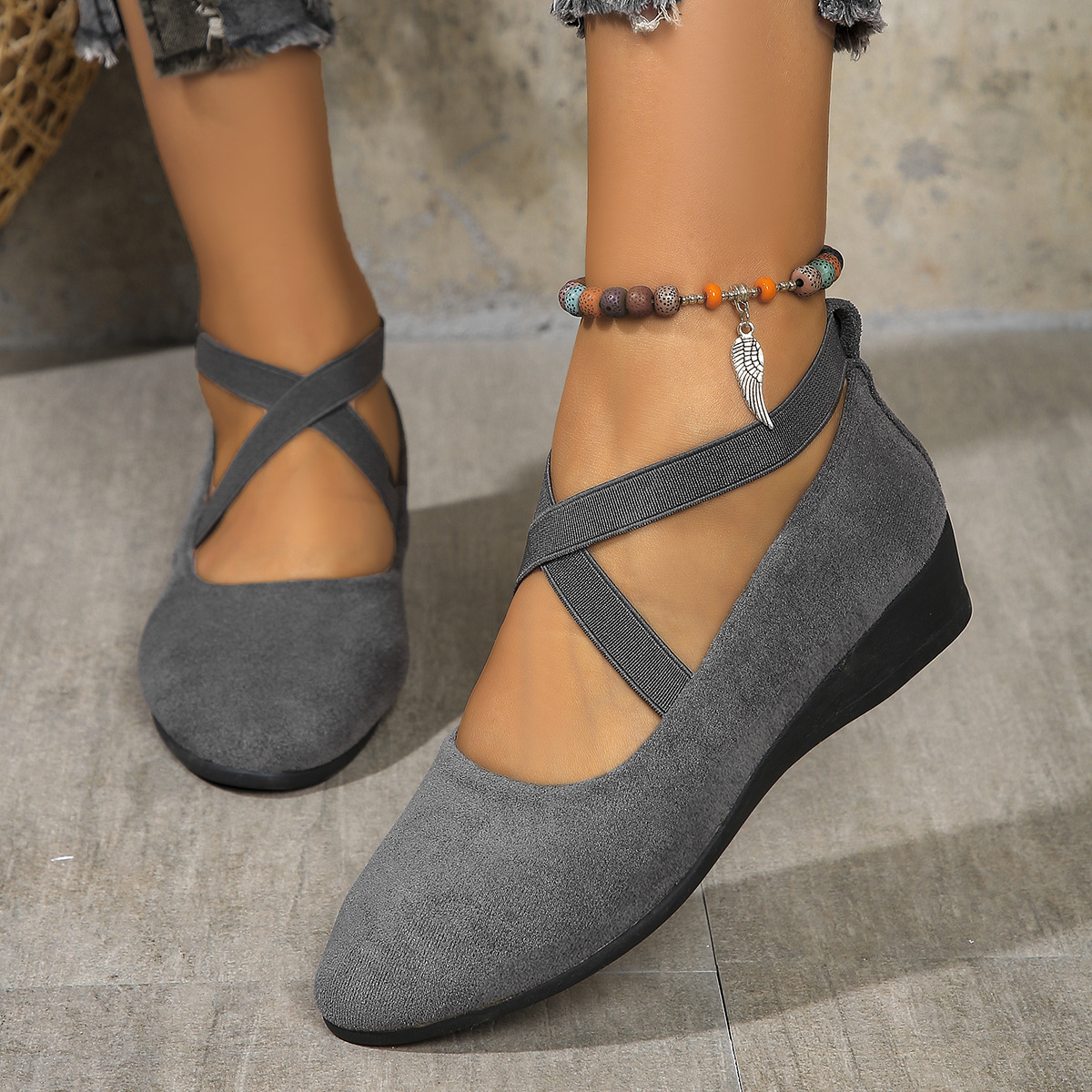 Stilvolle und bequeme Keilschuhe mit Gummiband