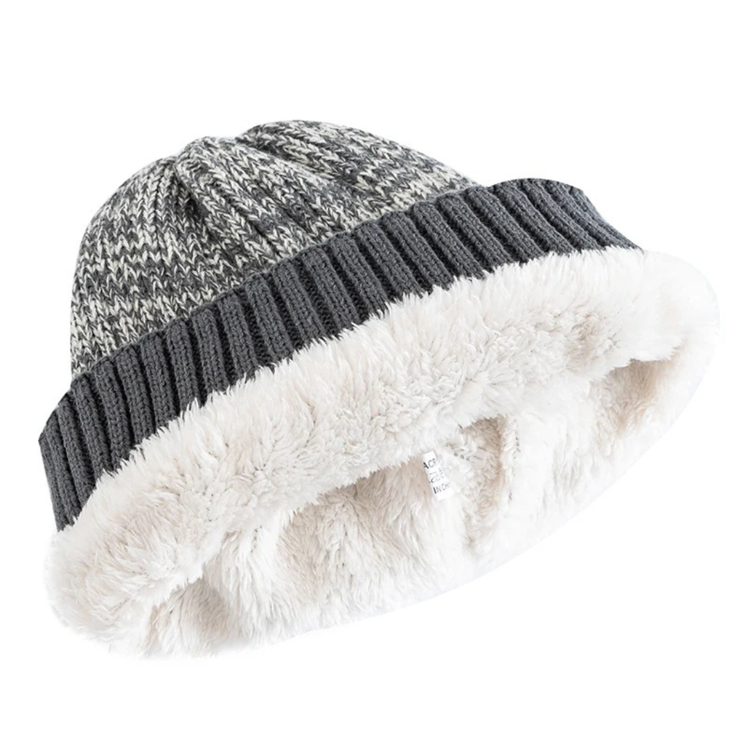 Strickbeanie mit Fleecefutter