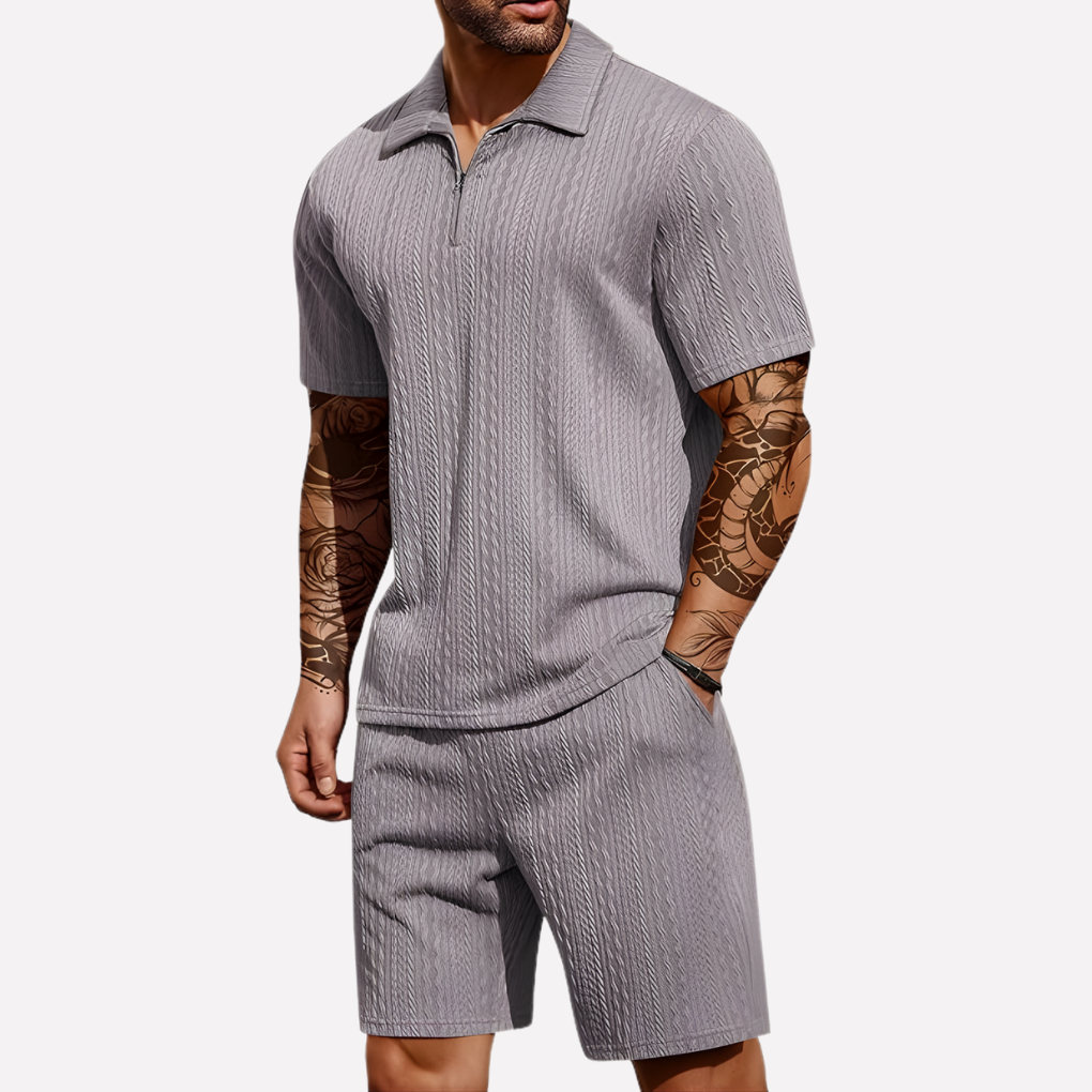 Strukturiertes Set aus Poloshirt mit Reißverschluss und Shorts