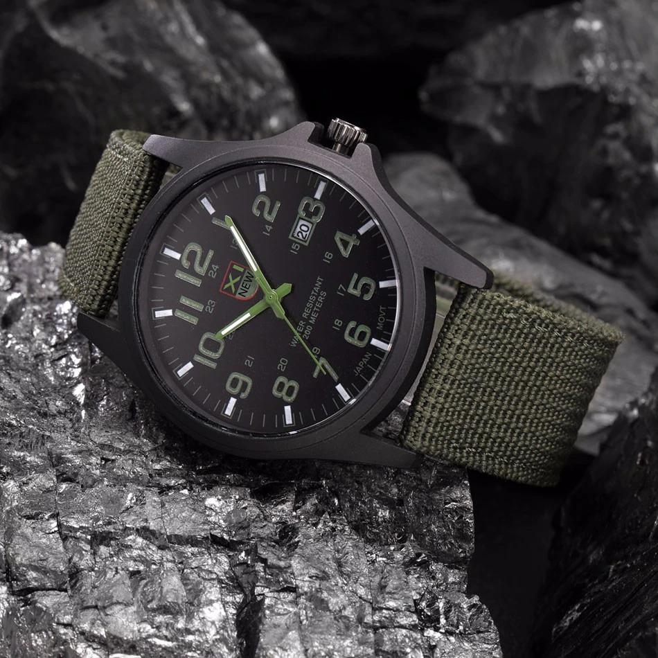Taktische Herrenuhr AdventureTime – wasserdicht und stoßfest mit LED