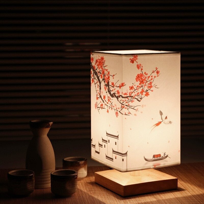 Tischleuchte im japanisch-skandinavischen Stil