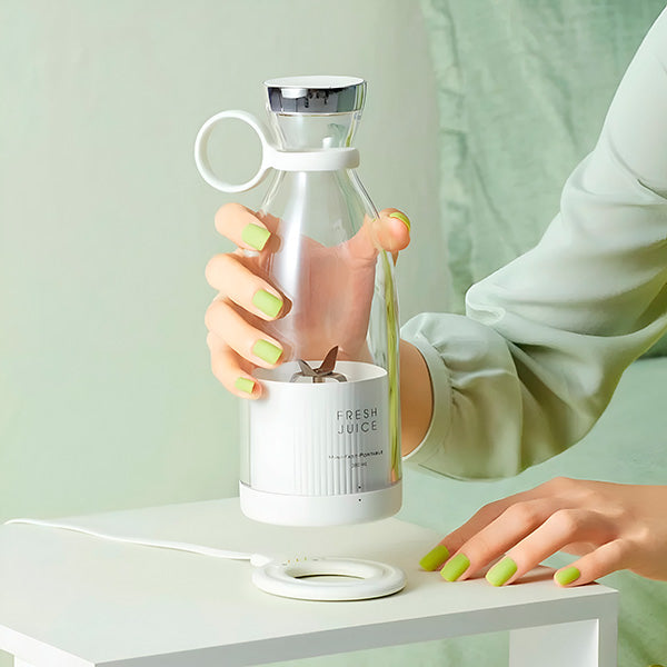 Tragbarer Standmixer