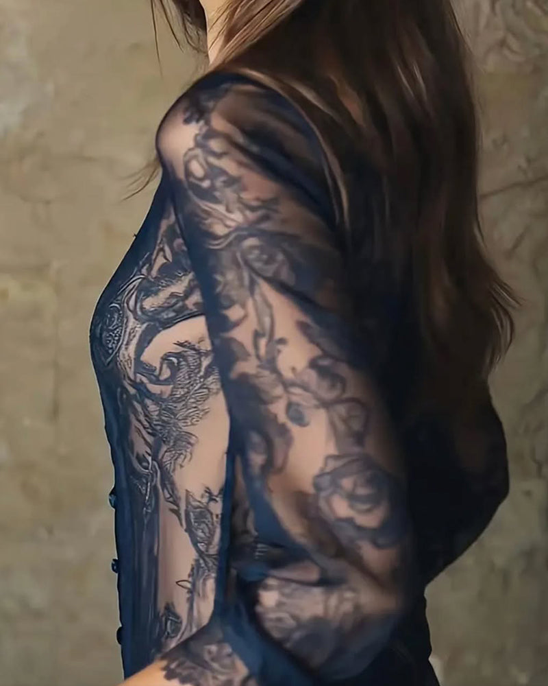 Transparente Damenbluse mit Knopfleiste