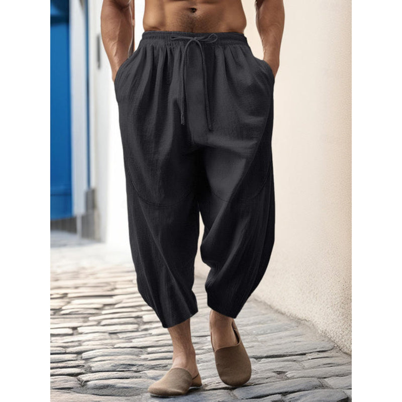 Verkürzte Herrenhose mit Kordelzug