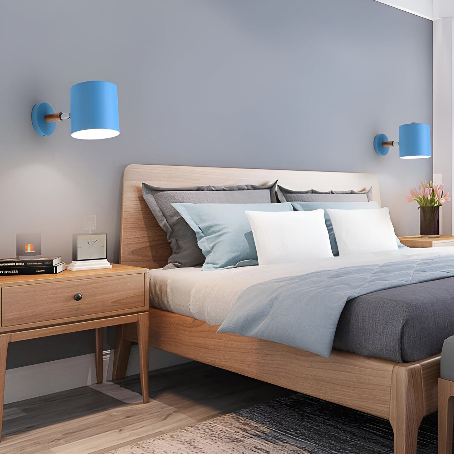 Verstellbare Wandleuchte im skandinavischen Pastell-Design