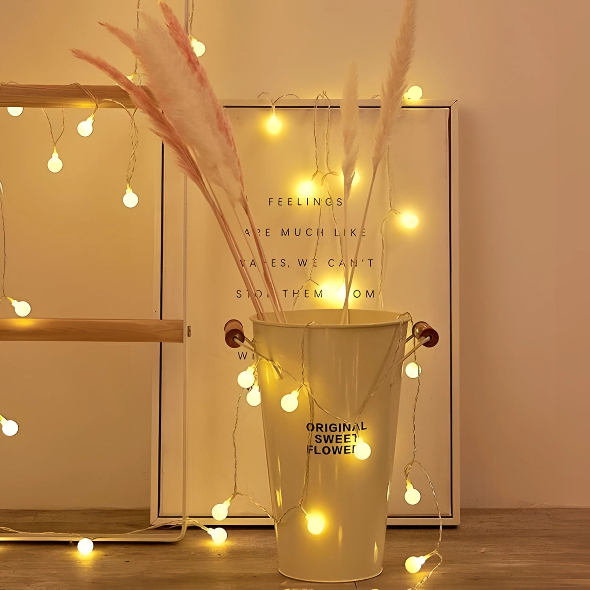 Warmweiße Batterie-LED-Lichterkette - Gemütliche Schlafzimmerdekoration für drinnen