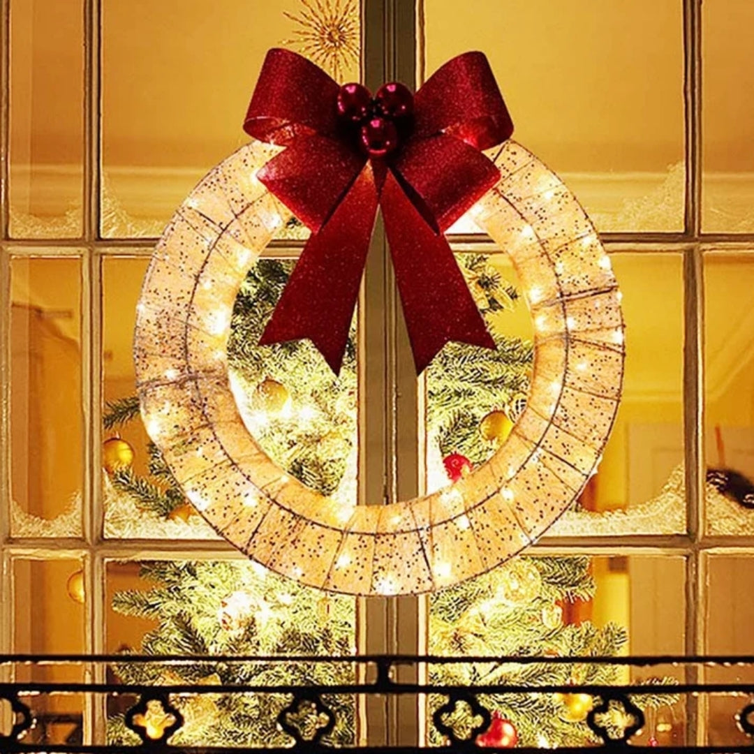 Weihnachtskranz – Elegante Dekoration in Gold und Grün mit LED-Beleuchtung