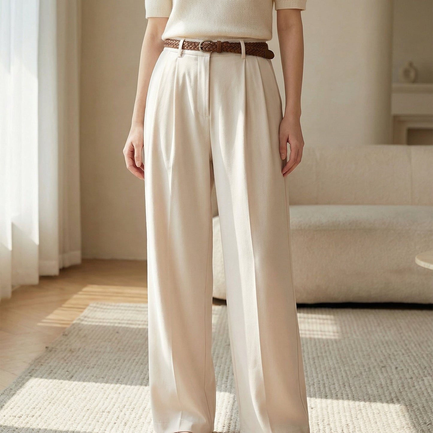 Weit geschnittene Hose mit hohem Bund