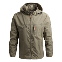 Wind- und wasserdichte Herrenjacke im Military-Stil
