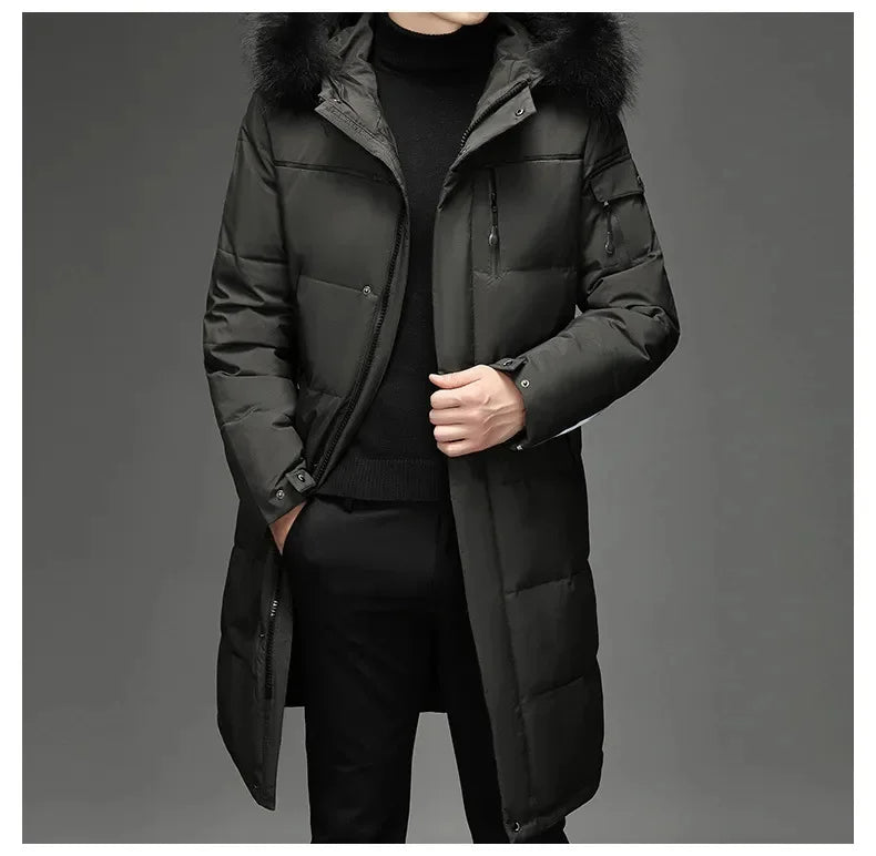 Winterfester Parka mit Kapuze
